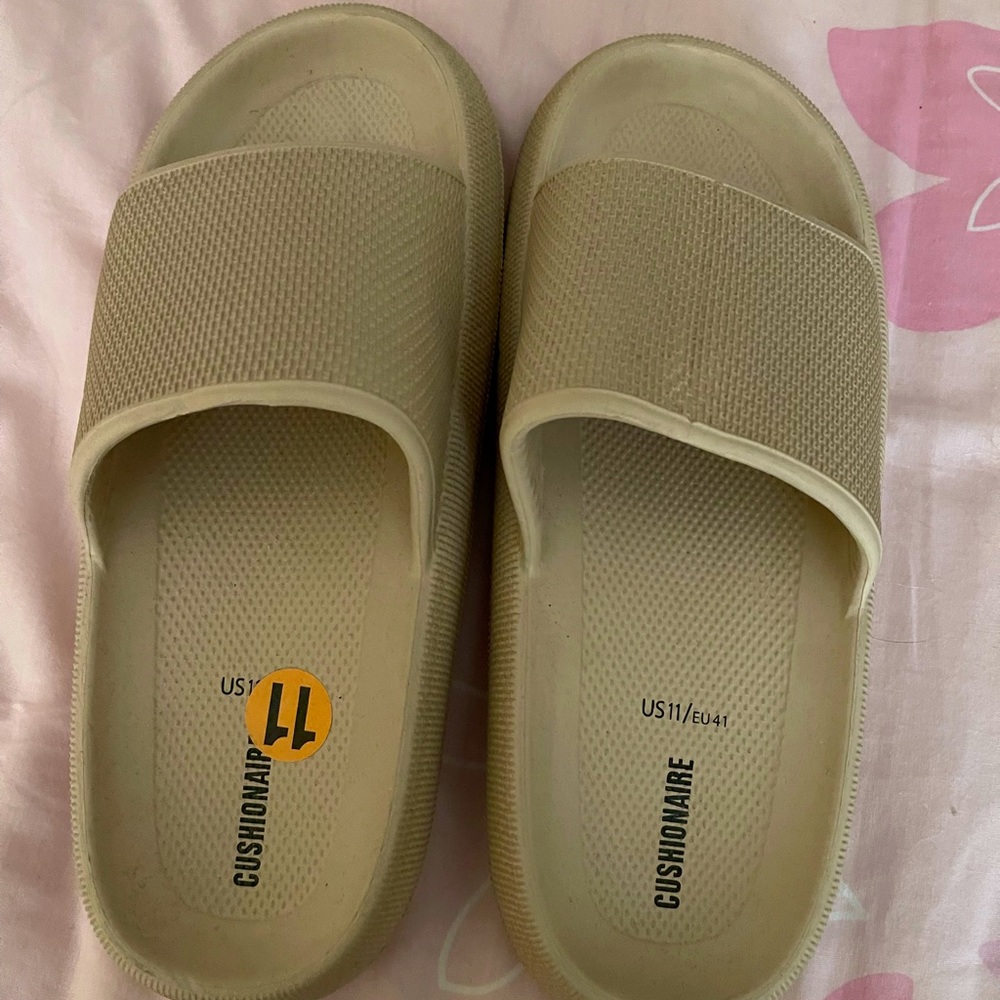 NWOT.  Cushionaire slides, cream/beige. Size 11 women. Never worn.